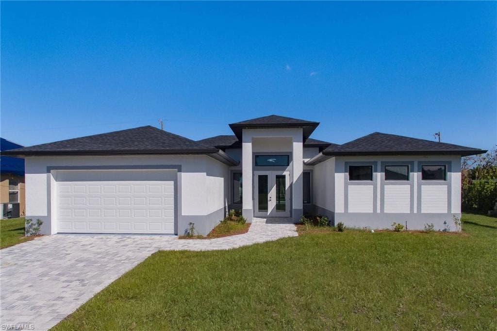 917 SE 24th ST CAPE CORAL, FL 33990