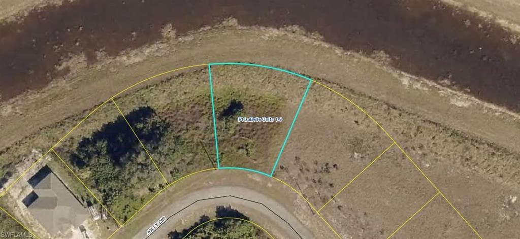 7013 Jolly CIR LABELLE, FL 33935