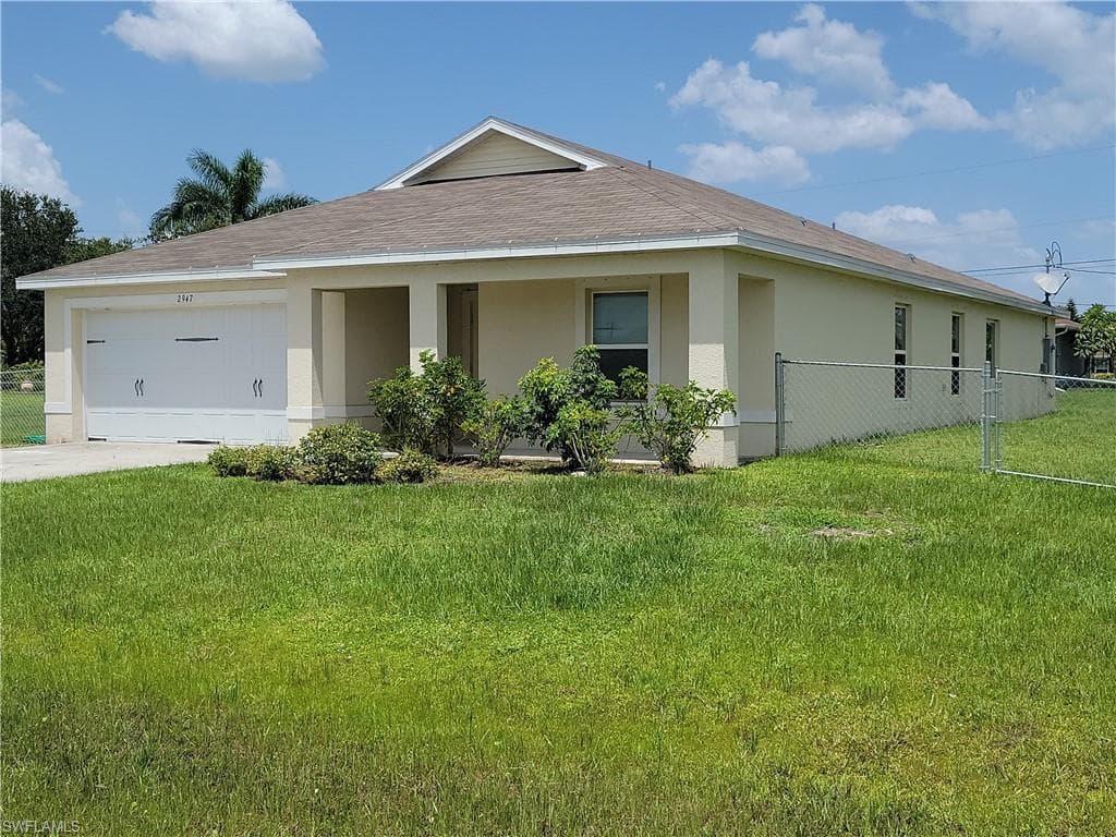 2947 SW 7th PL CAPE CORAL, FL 33914