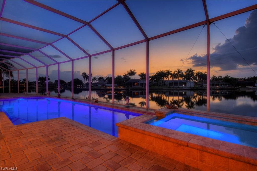 2319 SW 45th TER CAPE CORAL, FL 33914