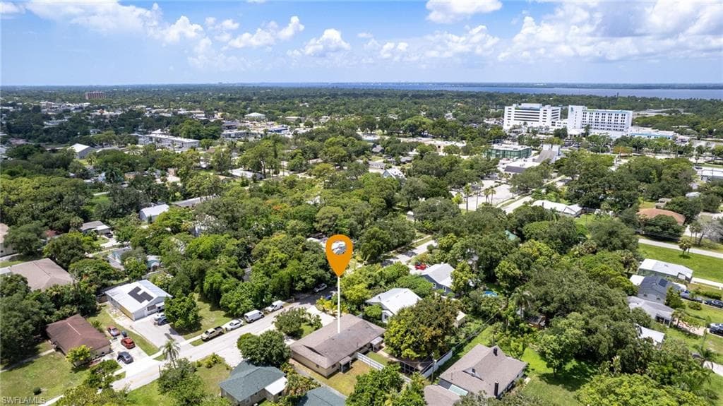 2155-2157 Jeffcott ST FORT MYERS, FL 33901