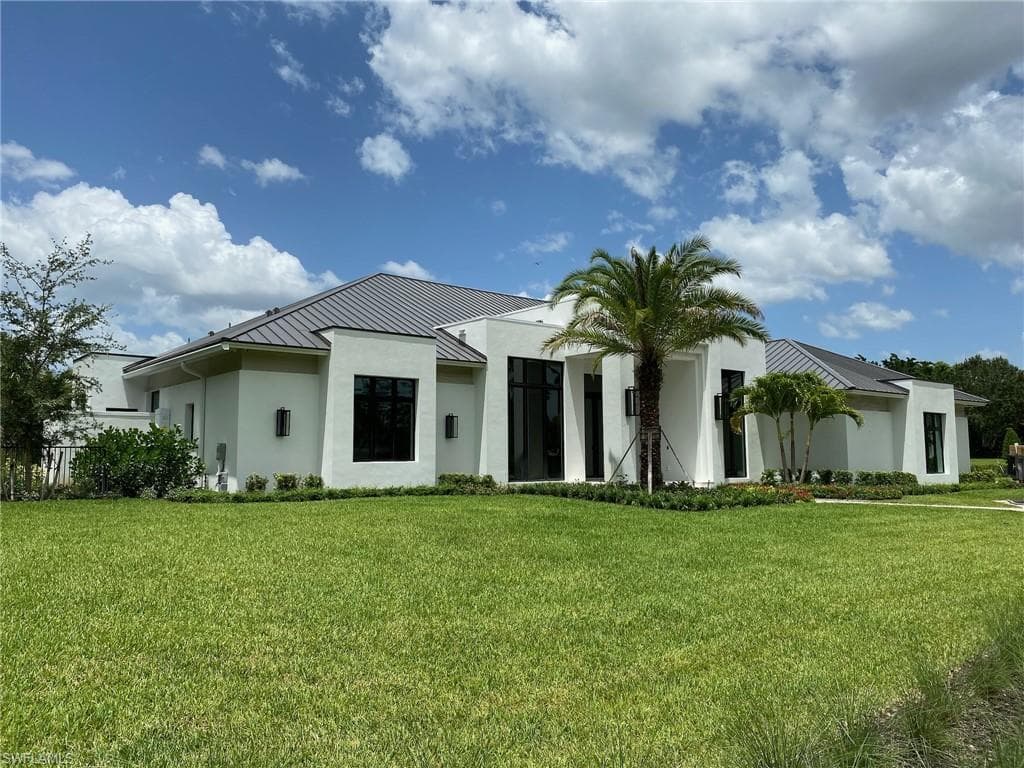 552 Ridge DR NAPLES, FL 34108