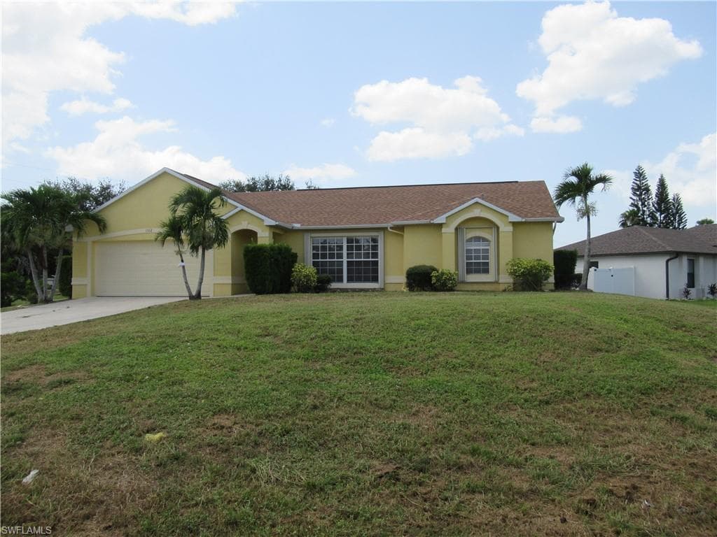 1512 SE 2nd AVE CAPE CORAL, FL 33990