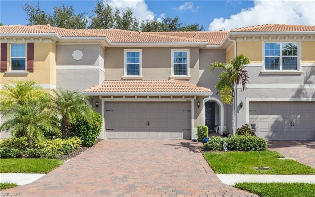 12125 Palm Cove ST FORT MYERS, FL 33913