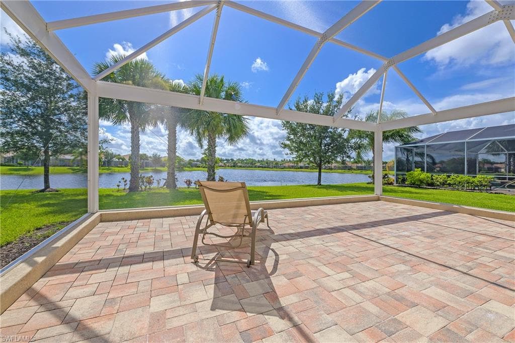28041 Quiet Water WAY BONITA SPRINGS, FL 34135