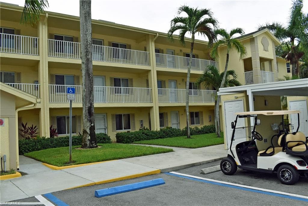 20121 Ian CT 108 ESTERO, FL 33928