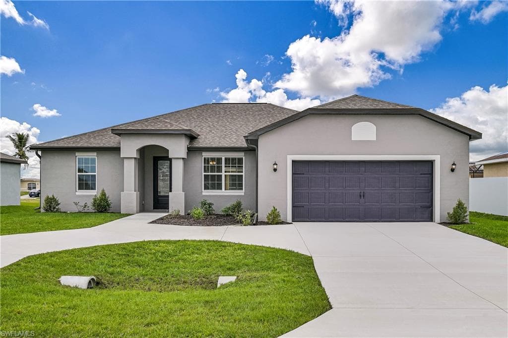 1104 Embers PKWY W CAPE CORAL, FL 33993
