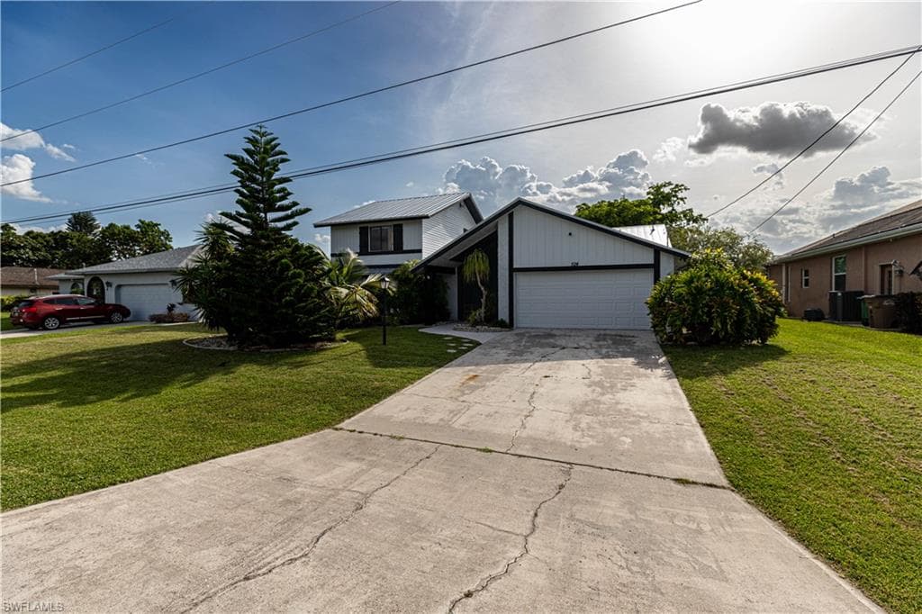 524 SE 21st AVE CAPE CORAL, FL 33990