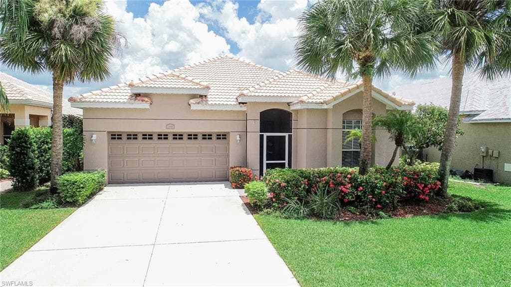 2393 Bainmar DR LEHIGH ACRES, FL 33973