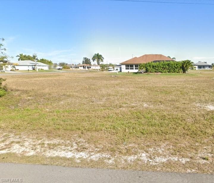 5 SW 37th AVE CAPE CORAL, FL 33991
