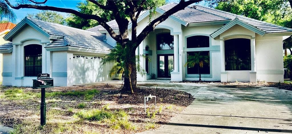 3440 Lakemont DR BONITA SPRINGS, FL 34134