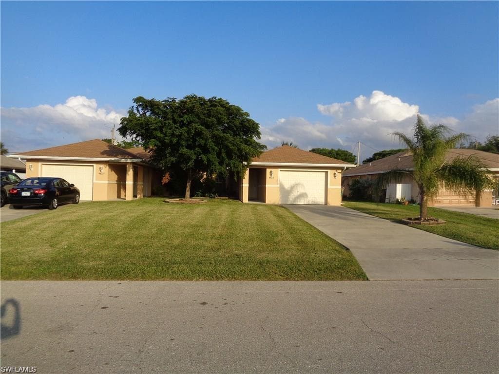 4421-4423 SW 8th PL CAPE CORAL, FL 33914