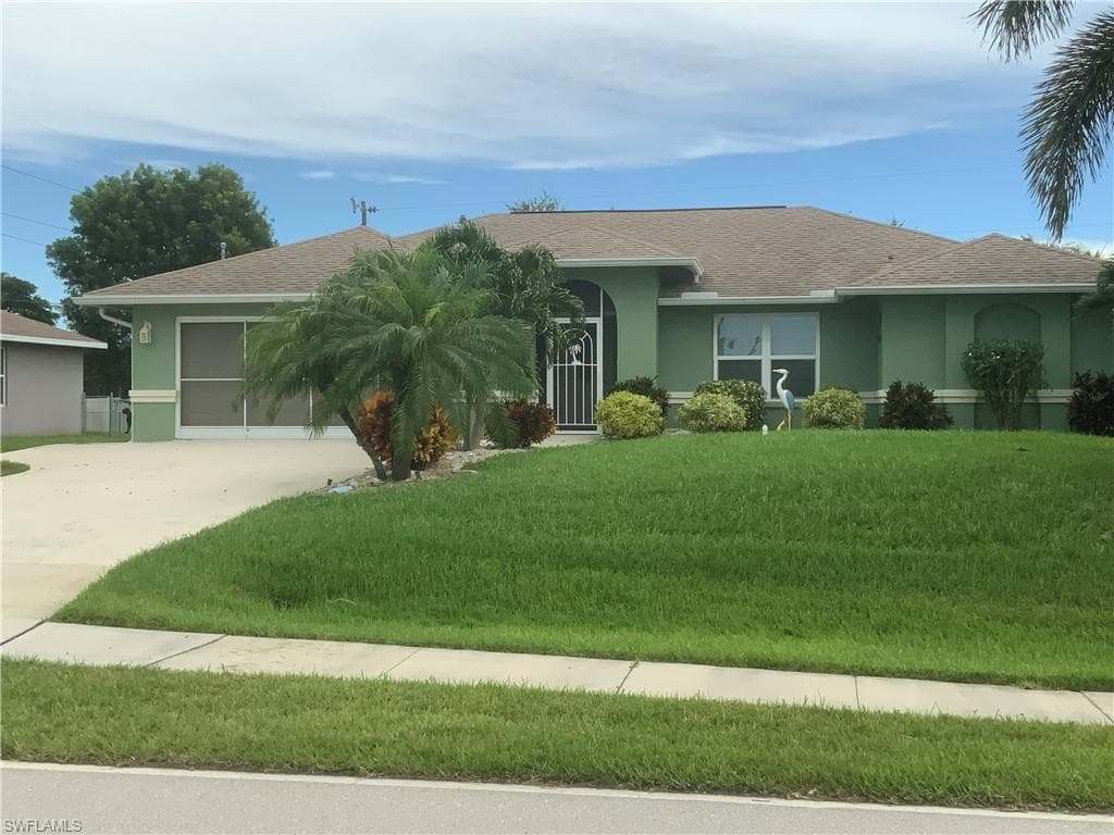 2025 Savona PKY W CAPE CORAL, FL 33914