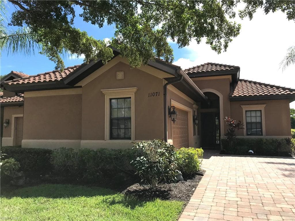 11071 Esteban DR FORT MYERS, FL 33912