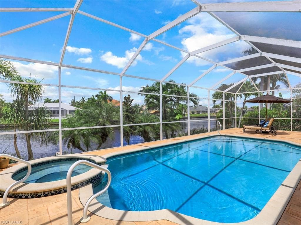 2717 SW 37th ST CAPE CORAL, FL 33914