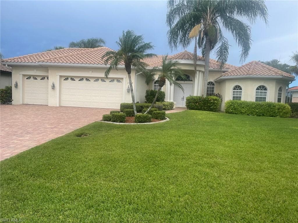 11903 King James CT CAPE CORAL, FL 33991