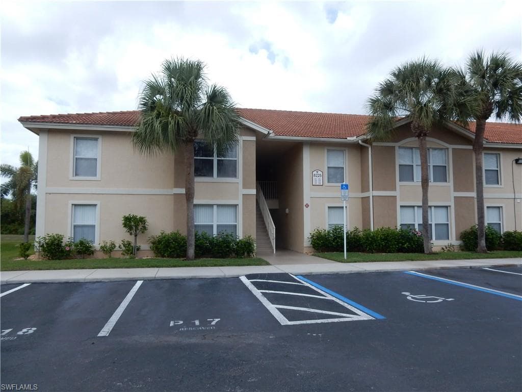 8225 Ibis Club DR 205 NAPLES, FL 34104
