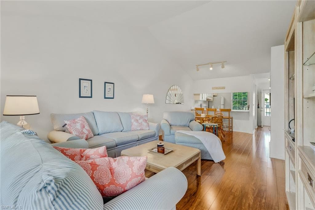 2572 Kings Lake BLVD 4-203 NAPLES, FL 34112