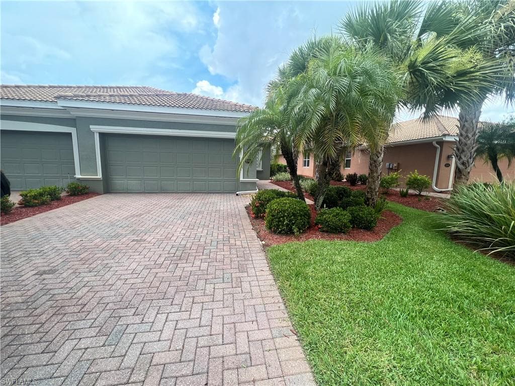 21812 Belvedere LN ESTERO, FL 33928