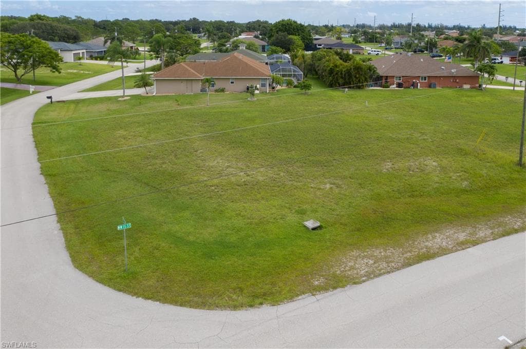2431 NW 15th ST CAPE CORAL, FL 33993