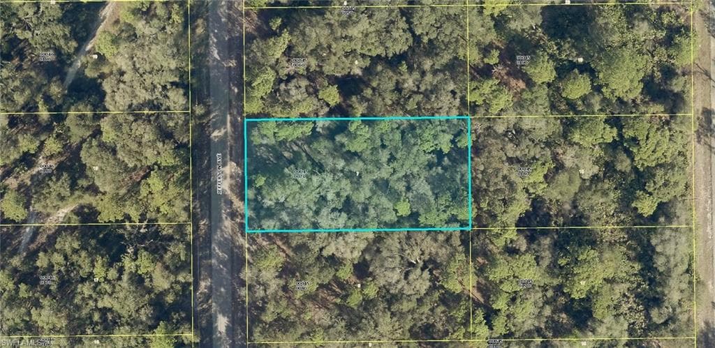 1910 Jefferson AVE LEHIGH ACRES, FL 33972