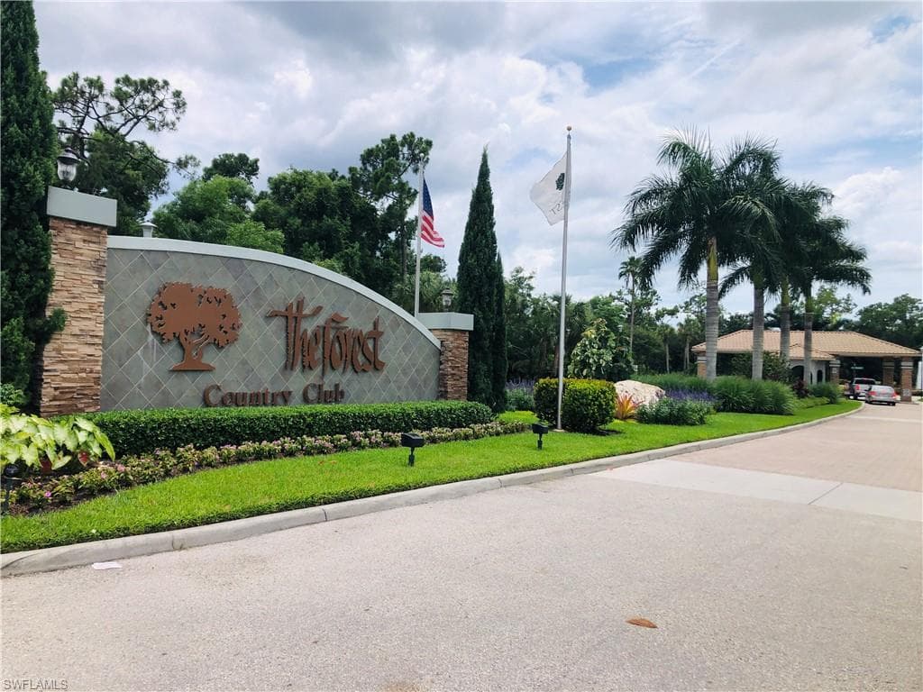 16737 Pheasant CT FORT MYERS, FL 33908