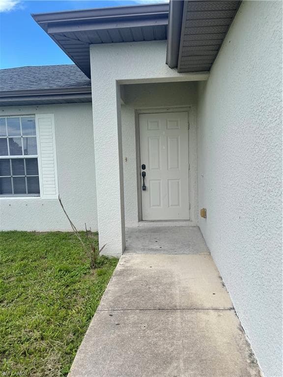 101 NE 31st TER CAPE CORAL, FL 33909