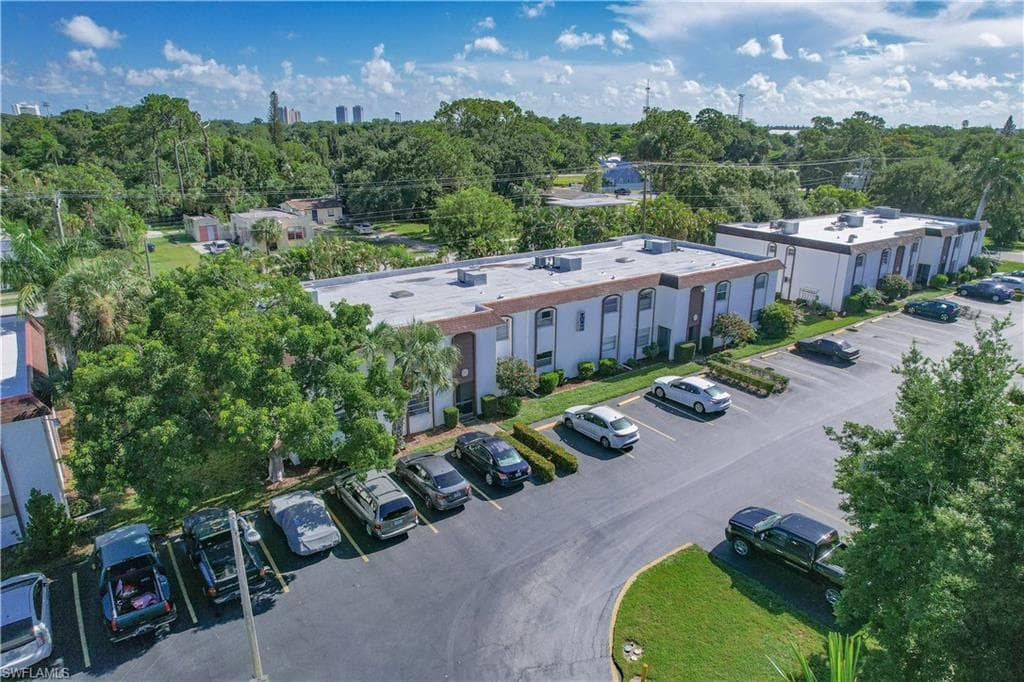 2828 Jackson ST F6 FORT MYERS, FL 33901