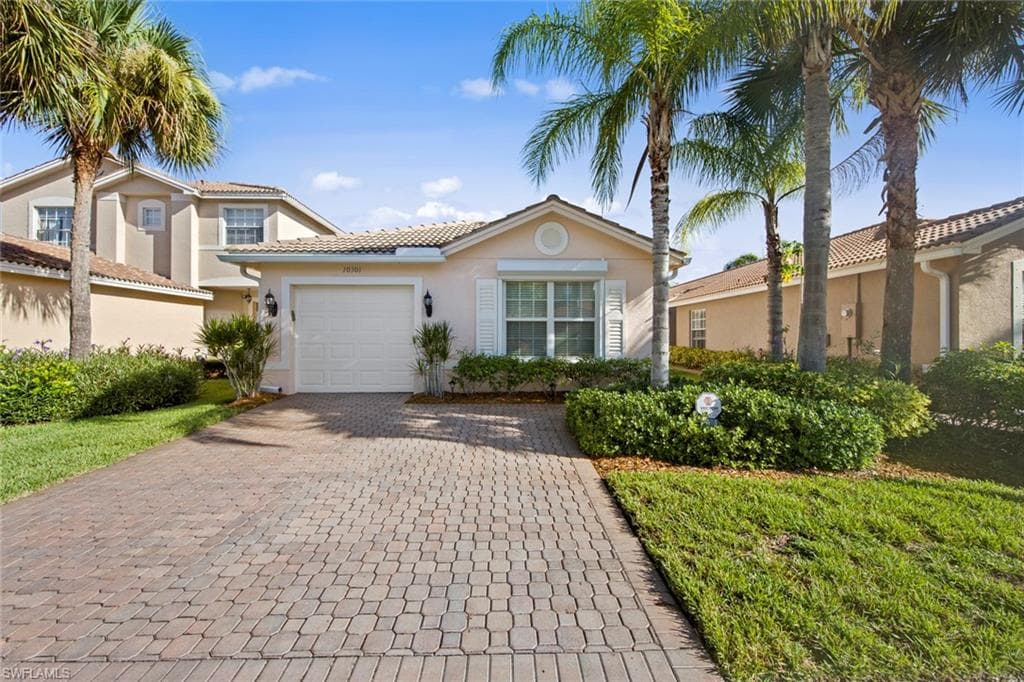 10301 Crepe Jasmine LN FORT MYERS, FL 33913