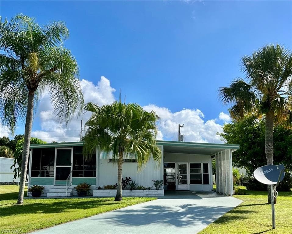 308 Twig CT N NORTH FORT MYERS, FL 33917