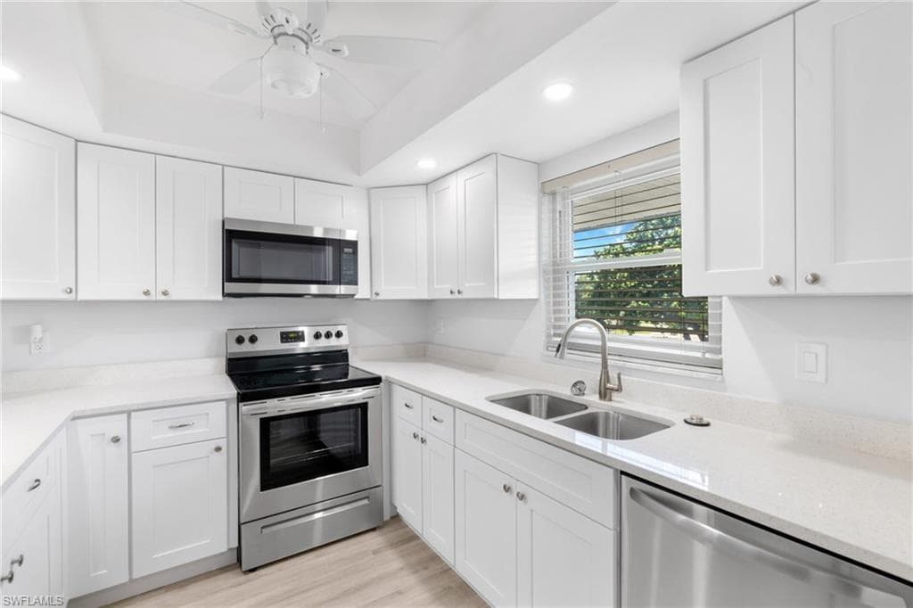 5419 Rattlesnake Hammock RD 303F NAPLES, FL 34113