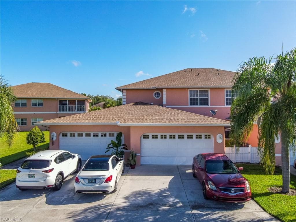 19949 Lake Vista CIR 16A LEHIGH ACRES, FL 33936