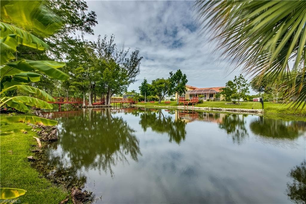 17236 Castleview DR NORTH FORT MYERS, FL 33917