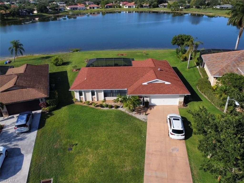 707 Meyer DR NAPLES, FL 34120