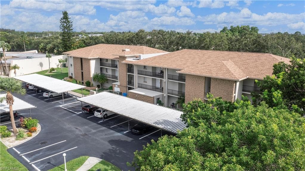 2100 Barkeley LN 14 FORT MYERS, FL 33907