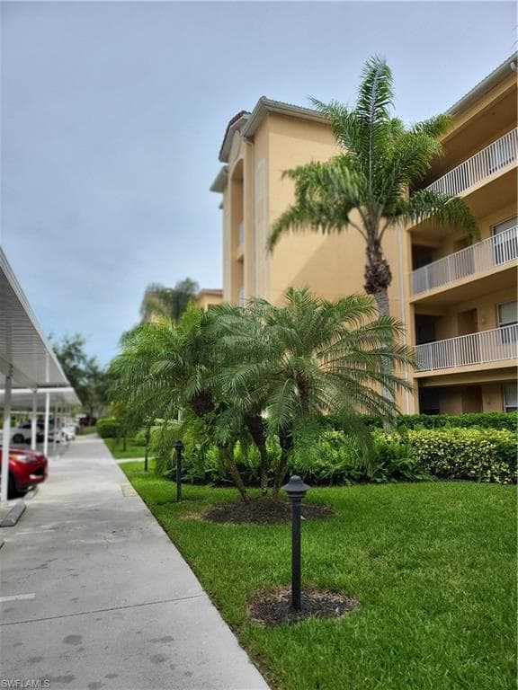 8550 Kingbird LOOP 628 ESTERO, FL 33967