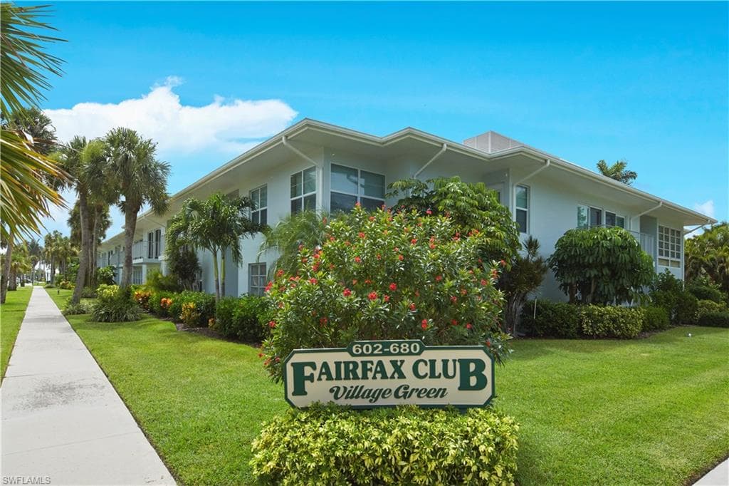 610 12th AVE S 610 NAPLES, FL 34102