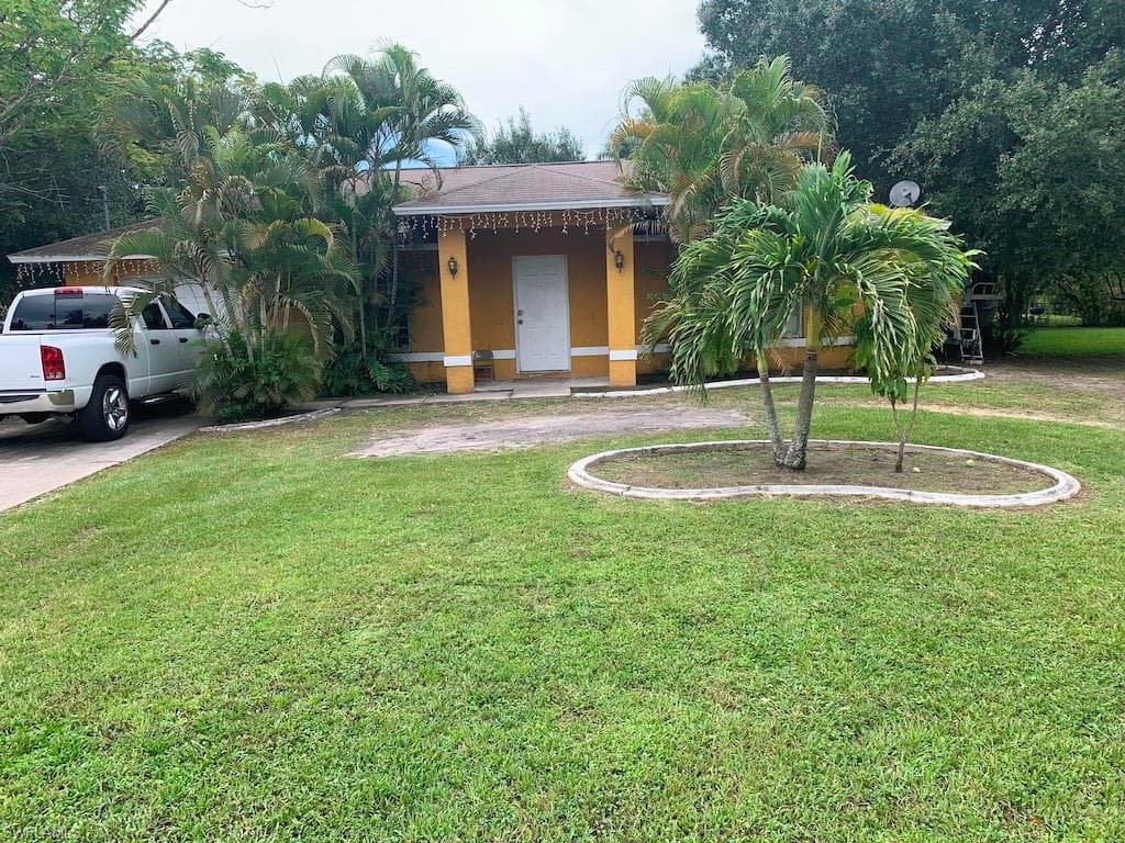3843 Pearl ST FORT MYERS, FL 33916