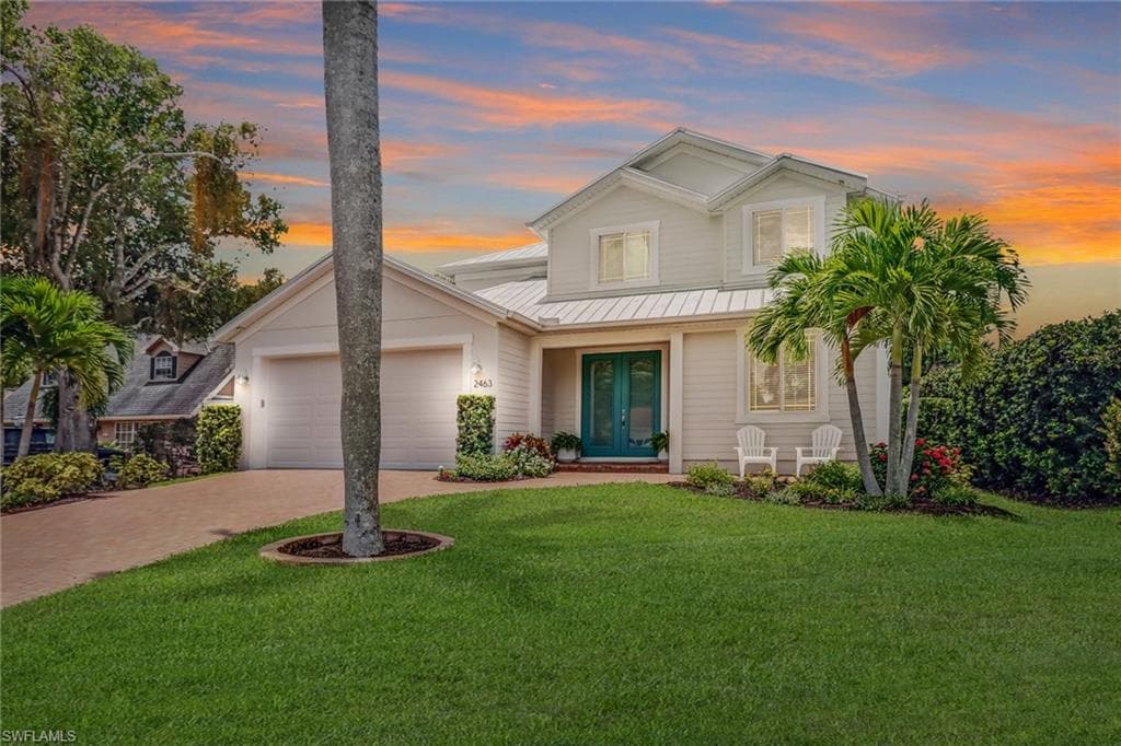 2463 10th ST N NAPLES, FL 34103