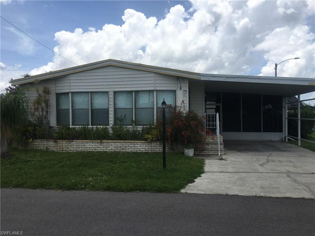 3408 Rainbow LN NORTH FORT MYERS, FL 33903