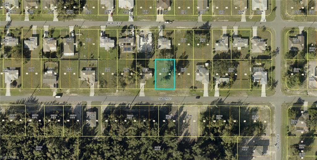 1921 SW 4th ST CAPE CORAL, FL 33991