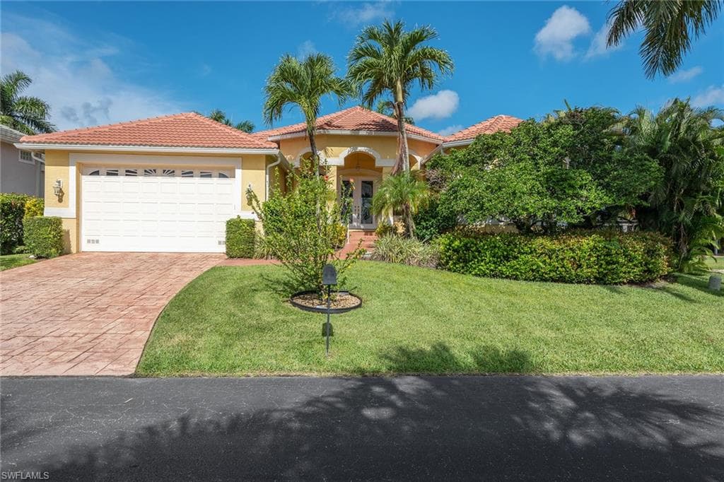 27140 Driftwood DR BONITA SPRINGS, FL 34135