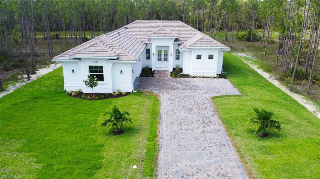 25340 Divot Drive DR BONITA SPRINGS, FL 34135