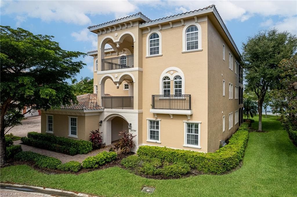 10761 Vivaldi CT 1301 MIROMAR LAKES, FL 33913
