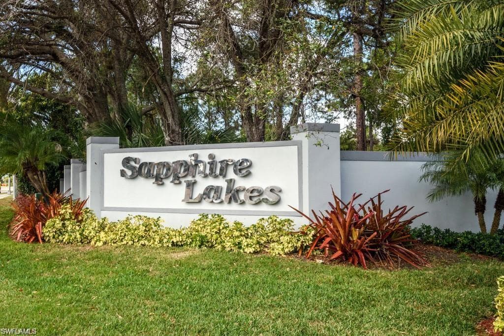 441 Gabriel CIR 2105 NAPLES, FL 34104