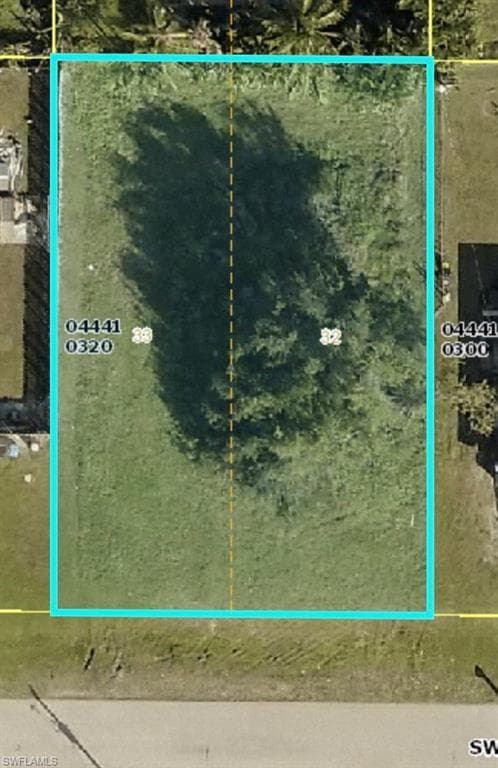 1307 SW 13th TER CAPE CORAL, FL 33991
