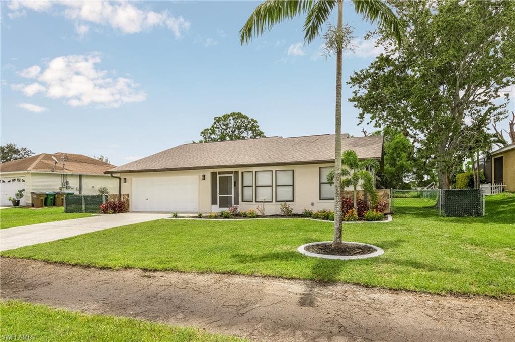 1206 SW 8th ST CAPE CORAL, FL 33991
