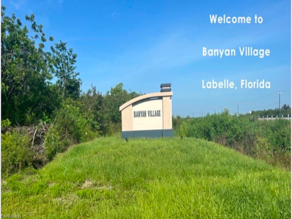 401 Saxton DR LABELLE, FL 33935