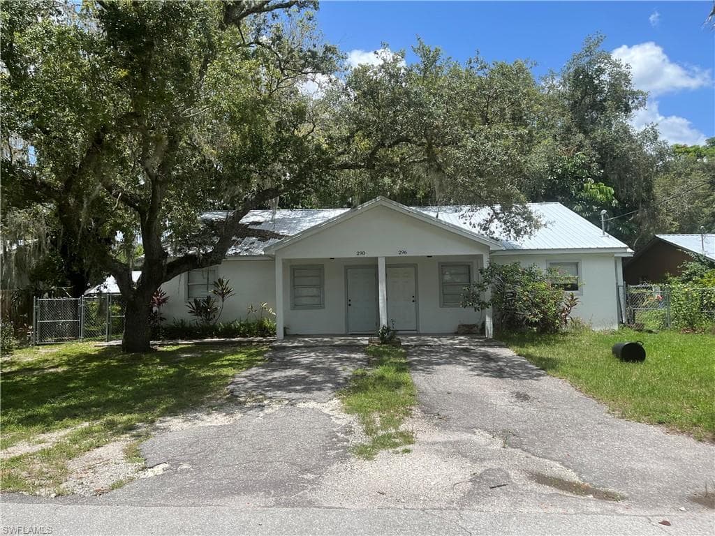 296 4th AVE LABELLE, FL 33935