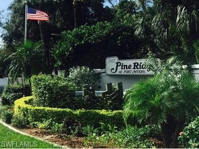 9560 Windsor Club CIR 2 FORT MYERS, FL 33905